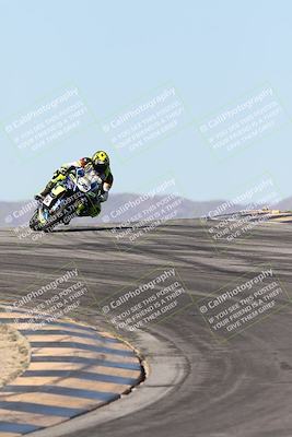 media/Dec-07-2025-CVMA (Sun) [[3e7d2de5dc]]/Race 6-The Shootout/